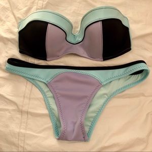 Victoria’s Secret Bikini 34DD/Large